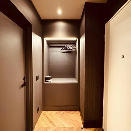 Lumera - Solferino Milan